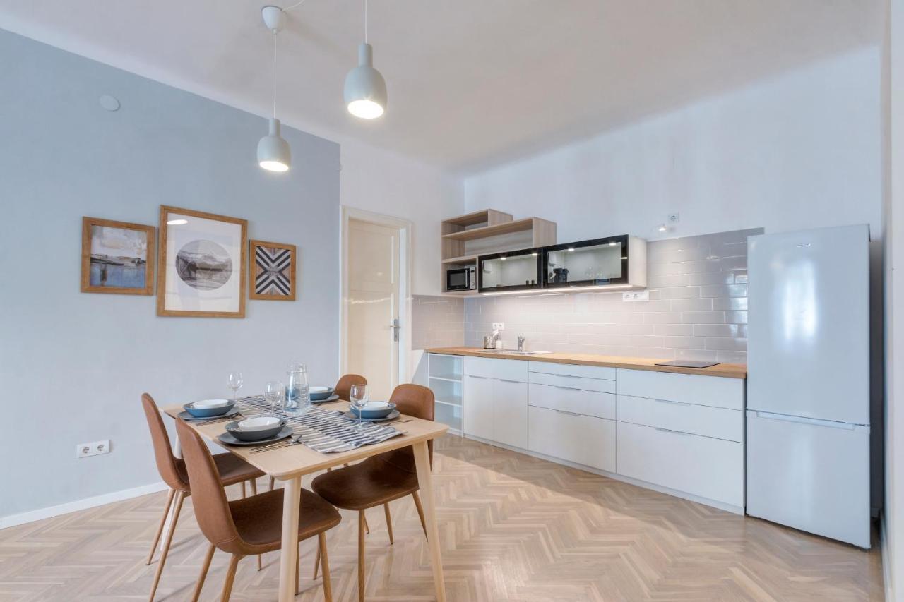 d.Five Gálya Apartment Budapeşte Dış mekan fotoğraf